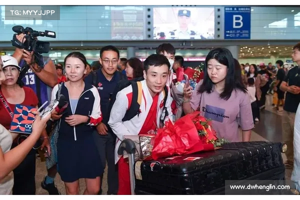 陈柏良坦言失误导致丢球 并为球队承担责任呼吁继续努力 陈柏良坦言失误导致丢球 并为球队承担责任呼吁继续努力